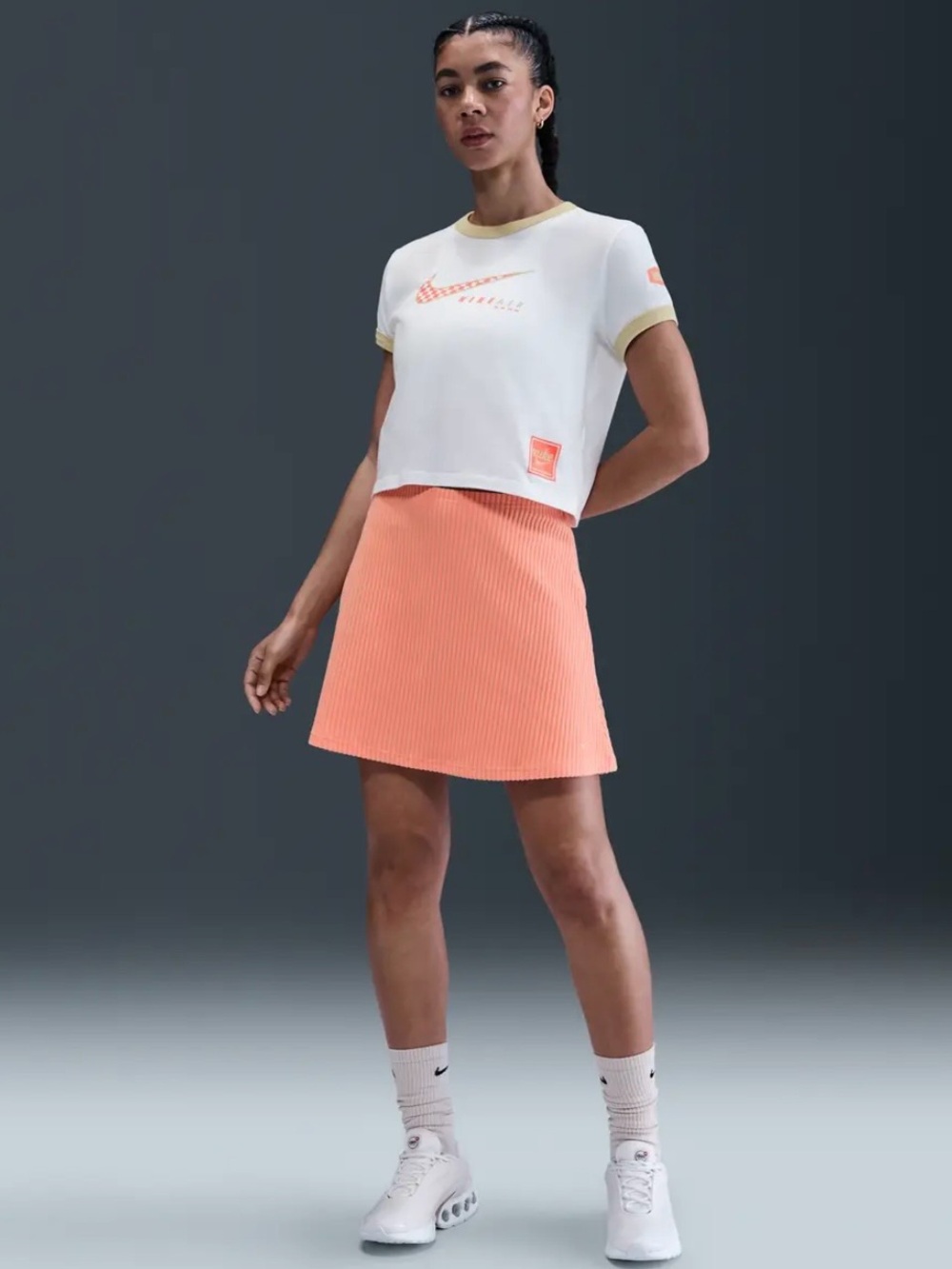 š Nike Sportswear Chill Knit Ribbed Mini Skirt Peach Womenās Sz M